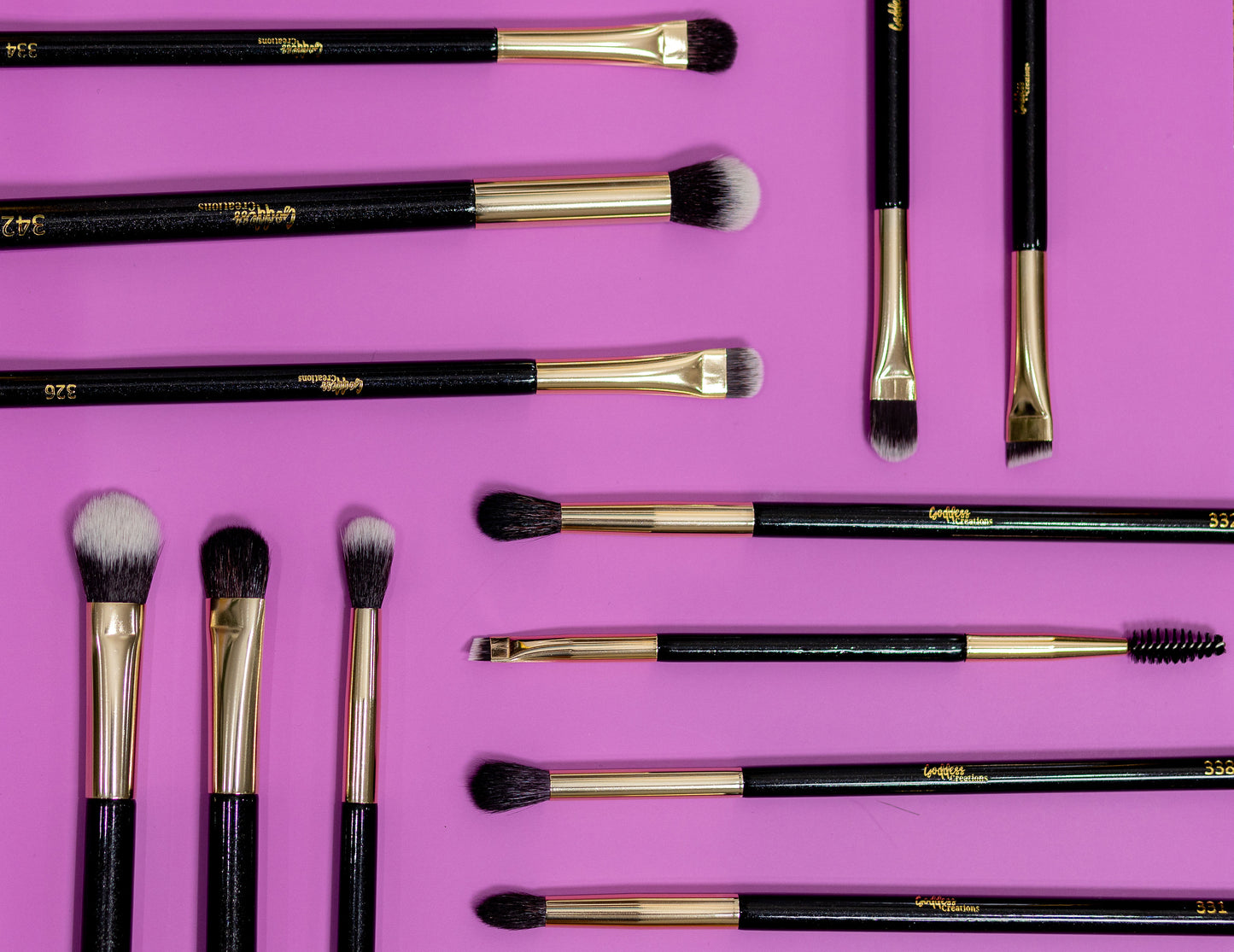 Goddess Creations Signature 17-Piece Luxe Brush Set